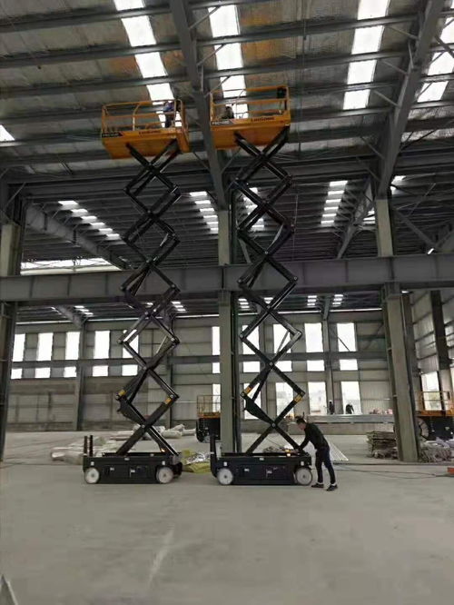 高效轉運，精準吊裝——新華50噸吊車助力工地鋼筋轉運與機械設備租賃